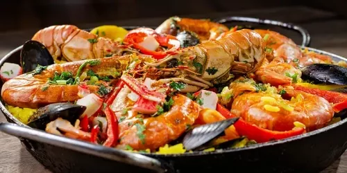 Mariscos y arroz